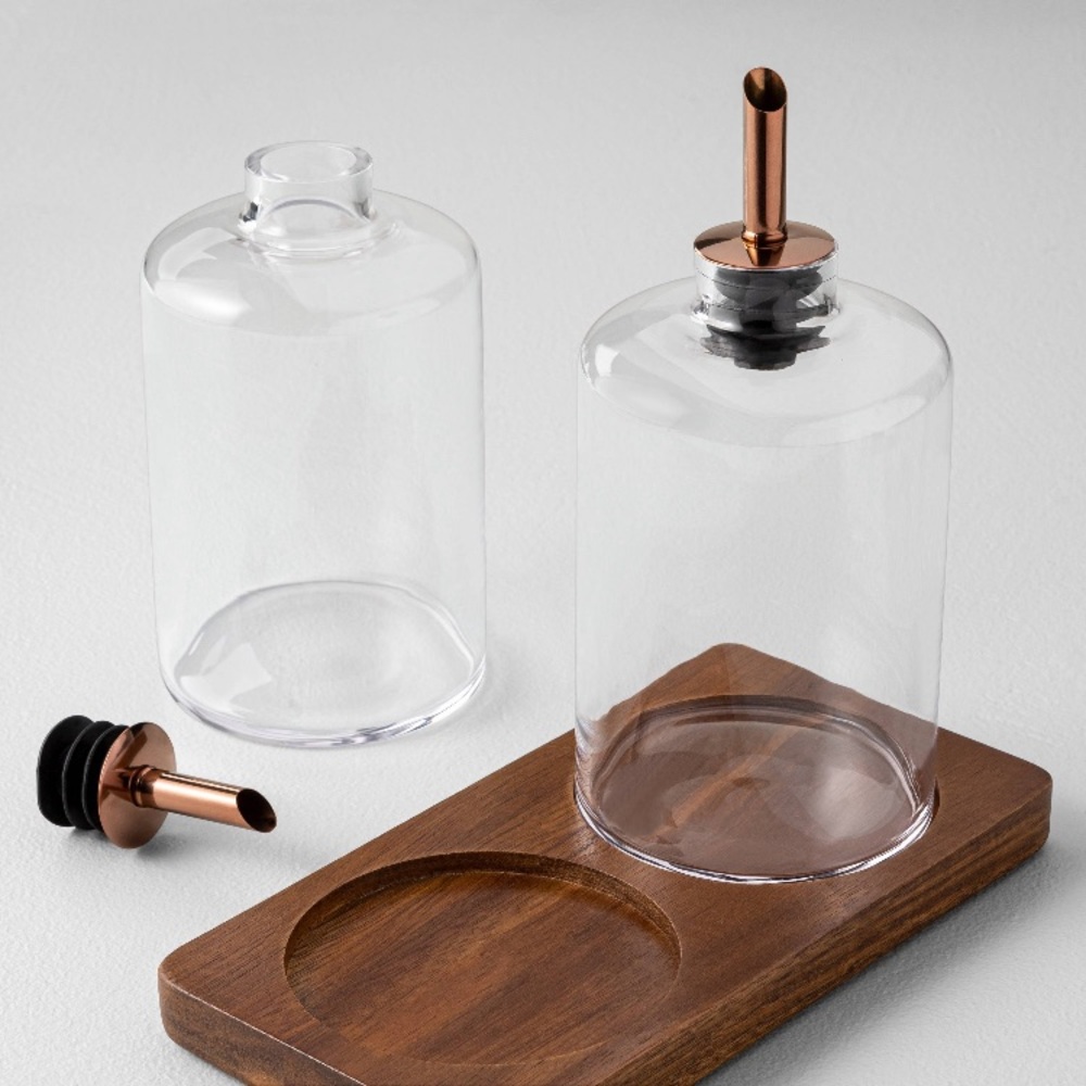 NEW! HTF Hearth & Hand oil and vinegar set - Picture 2 of 8